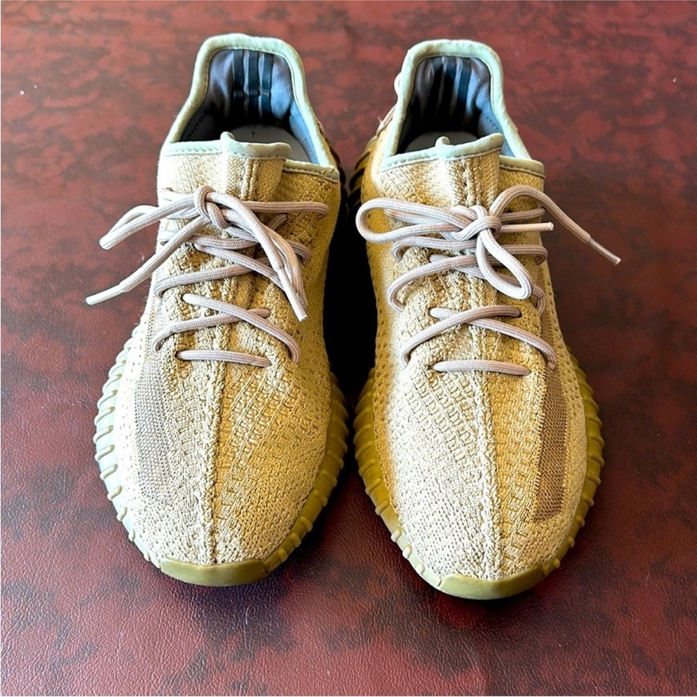 Yeezy 350 “earth”